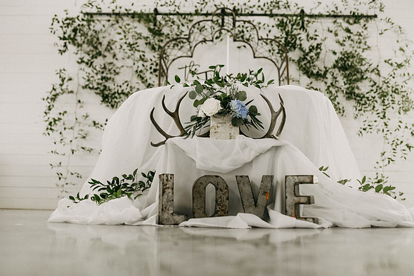 The Barn at Paradise- Paradise Texas- Wedding Photographer-April Pinto Photography